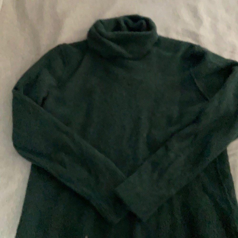 Cashmere turtleneck sweater